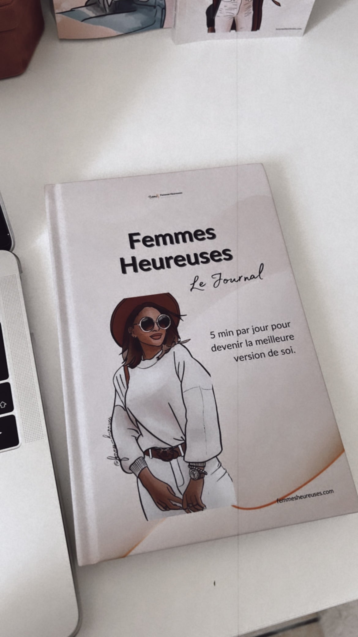 Femmes Heureuses - Le Journal